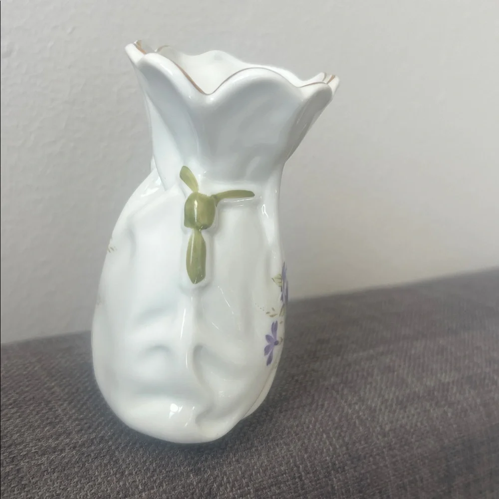 Lefton purse vase  White Purple violets Vase Japan style # 03733 collectible